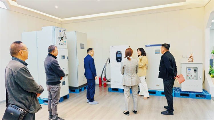 西安萬通汽車學校受邀走進西安宇翔，共探校企合作新深度