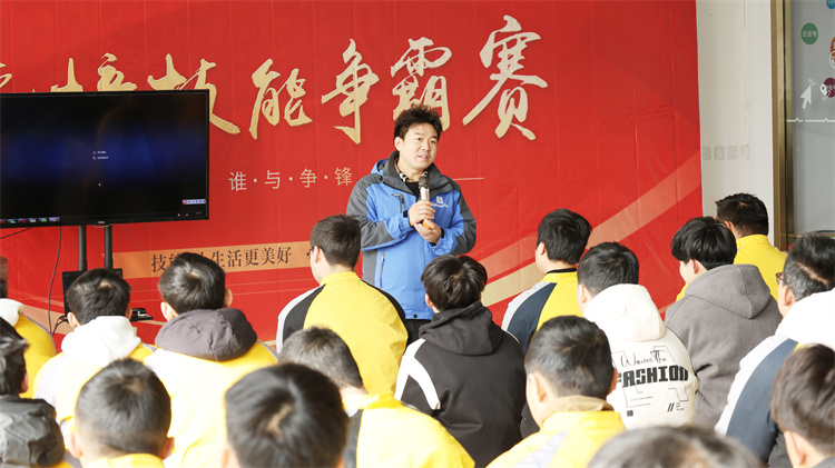 掌握前沿技術，馭見未來 ——連順自動變速箱專修技術總監(jiān)走進西安萬通，共話汽車行業(yè)新未來
