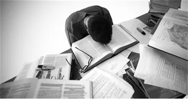 家長(zhǎng)焦慮孩子初高中讀不下去？穩(wěn)??！西安萬通給你新選擇！