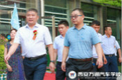 市人社局相關(guān)領(lǐng)導(dǎo)蒞臨西安萬(wàn)通視察指導(dǎo)工作