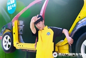 新生說：瞄準(zhǔn)汽修好行業(yè) 放棄中考學(xué)技術(shù)