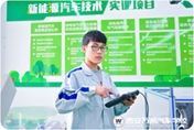 【新創(chuàng)客】衛(wèi)坤山：當學徒學得慢 到學?？焖僬莆占夹g(shù)