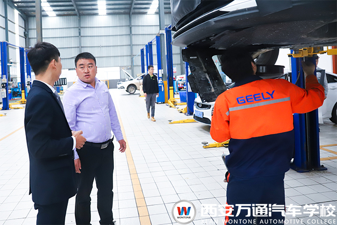 深化校企合作，西安萬(wàn)通考察走訪吉利新能源