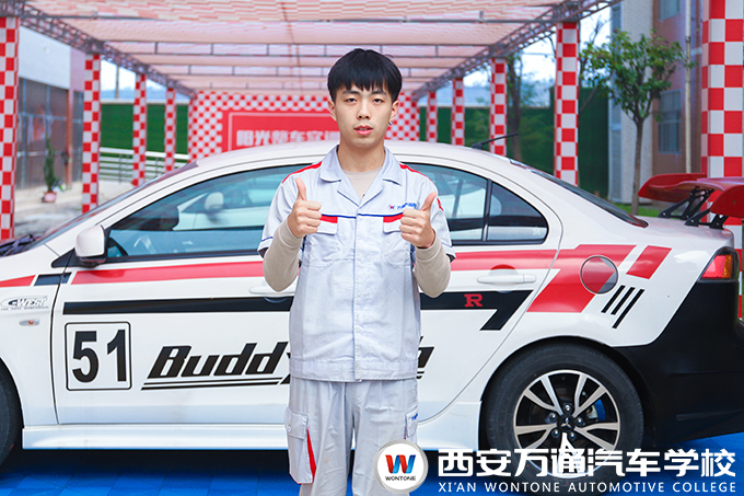 【新創(chuàng)客】王磊 “喜歡干凈、愛上汽車”
