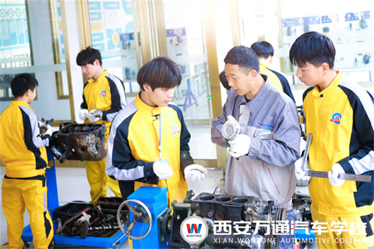 2021打工返鄉(xiāng)學(xué)技術(shù)，西安萬通邀請您來?？疾爝x專業(yè)！
