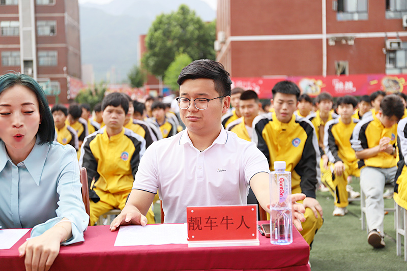 校企合作，共創(chuàng)未來，2023大型校企合作簽約13