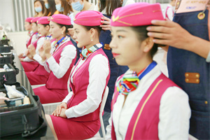 你也能成為專業(yè)強(qiáng)、氣質(zhì)佳的城軌人才，踏上通往美好未來的高速列車