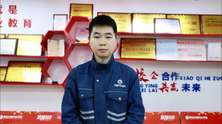 不斷學(xué)習(xí)，不斷成長，不斷蛻變，這才是精彩人生——西安萬通新生張升陽