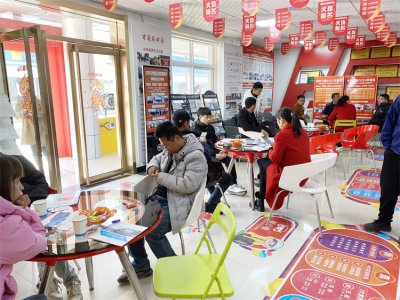 火！炎！焱！西安萬通2024年春季招生第一批新生集中報到日現(xiàn)場火爆